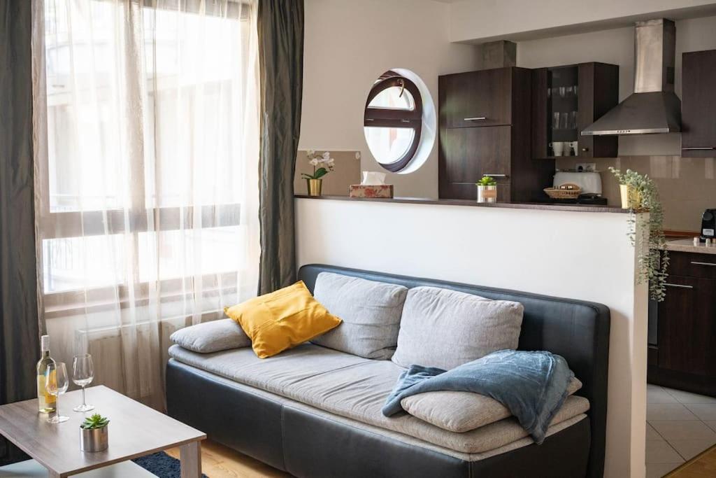 Free Parking! Soho Budapest 304, 4 Ppl, Ac, Fast Wifi, Smart Tv Kültér fotó